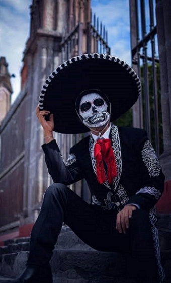 609.- Disfraz de Catrín Charro